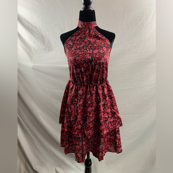 Rose Floral Print Layered Ruffle Hem Belted Halter Dress - Picture 6 of 9